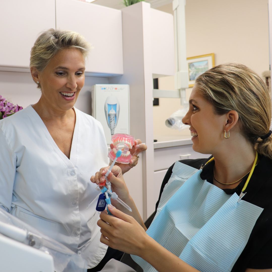 ToothShower, an Innovative Alternative That Makes Water Flossing Easy and Accessible