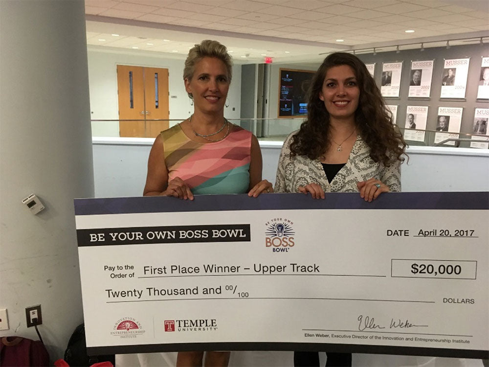 Temple Univesity Fox School of Business Lisa Guenst winner of Be Your Own Boss Bowl